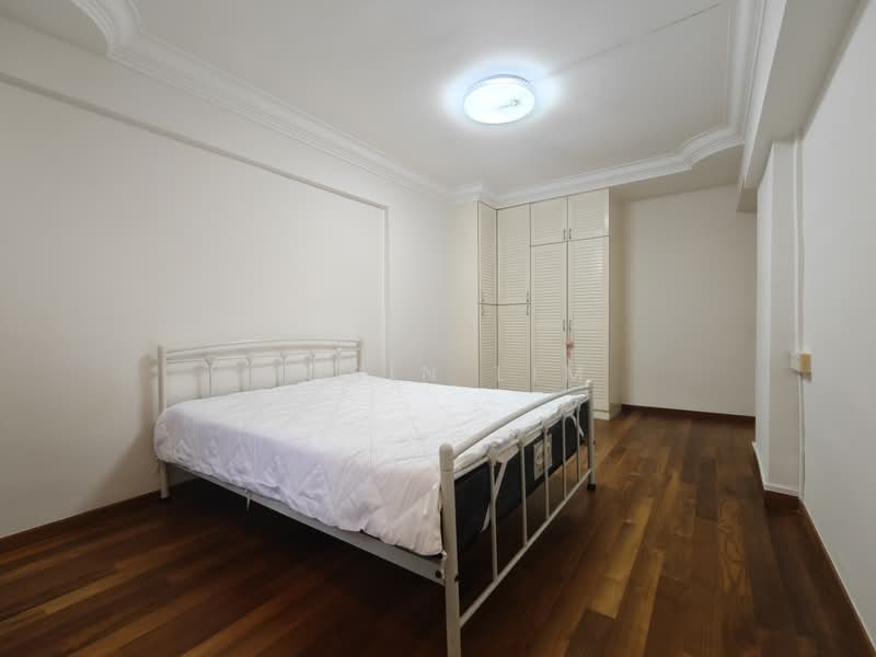 371 Clementi Avenue 4, 371 Clementi Avenue 4, 2 Bedrooms, 731 sqft, HDB Flat For Sale, by Robin Lim, 500173024 - Bedroom - PropertyGuru.com.sg