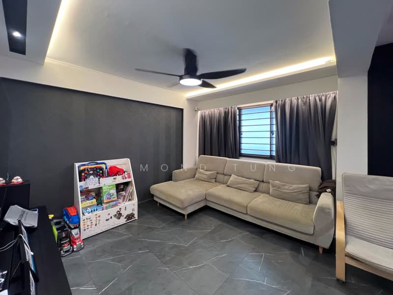 129 Marsiling Rise, 129 Marsiling Rise, 4 Bedrooms, 1,323 sqft, HDB Flat For Sale, by Raymond Tung, 500173039 - Living Room - PropertyGuru.com.sg