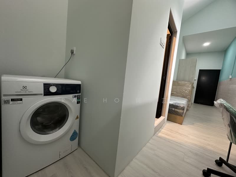 377 GUILLEMARD ROAD, 377 GUILLEMARD ROAD, Eunos / Geylang / Paya Lebar, Room Rental, 280 sqft, Walk-up Apartment For Rent, by Rae Ho 何诗蕊, 500173050 - Interior - PropertyGuru.com.sg