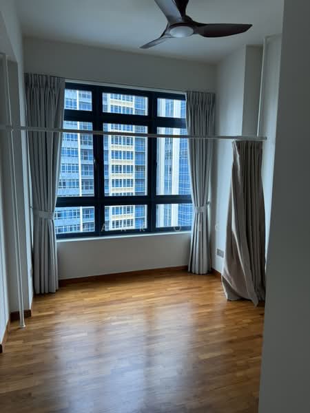 City Square Residences, 6 Kitchener Link, 2 Bedrooms, 840 sqft, Condominium For Rent, by Mark Ong, 500173054 - Bedroom 2 - PropertyGuru.com.sg