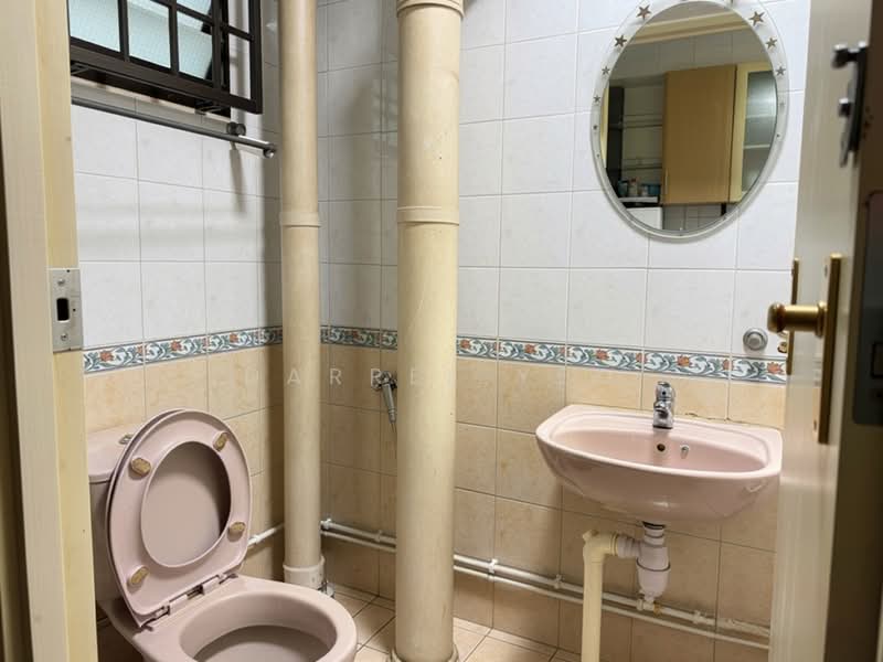 673B Jurong West Street 65, 673B Jurong West Street 65, 3 Bedrooms, 1,184 sqft, HDB Flat For Sale, by Darrel Yeo, 500173069 - Bathroom - PropertyGuru.com.sg