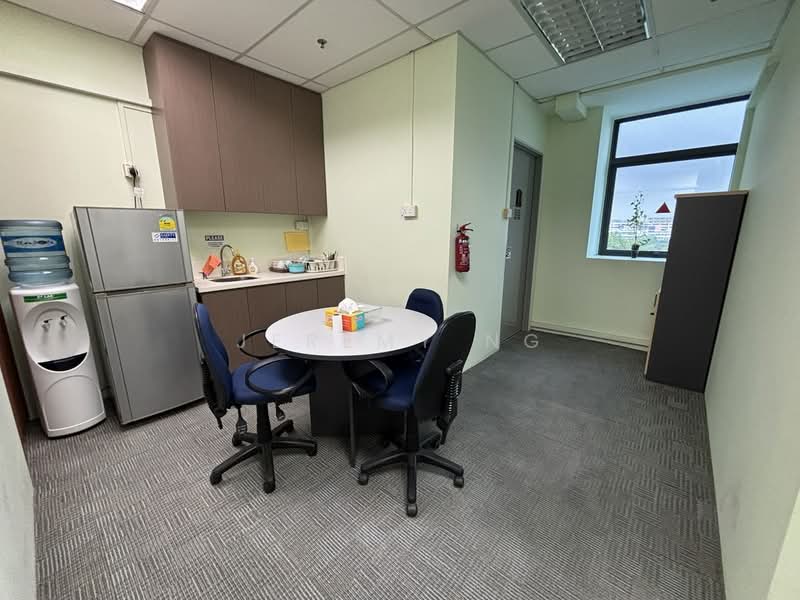 Vertex, 33 Ubi Avenue 3, 1,464 sqft, Light Industrial (B1) For Rent, by Jeremy Ng, 500173072 - Pantry & Toilet - CommercialGuru.com.sg