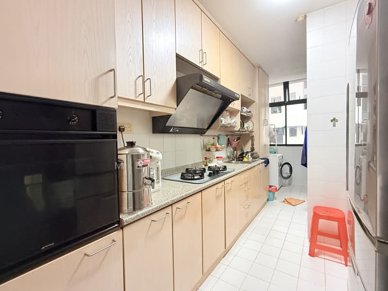 The Summit, 451 Upper East Coast Road, Room Rental, 200 sqft, Condominium For Rent, by Merry Tan, 500173075 - Kitchen - PropertyGuru.com.sg