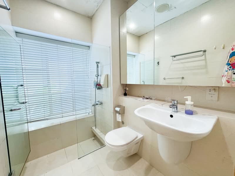 Starville, 60 Lengkong Tiga, 3 Bedrooms, 1,550 sqft, Condominium For Sale, by Jay Loy 黎仕緯, 500173094 - Master Bathroom - PropertyGuru.com.sg