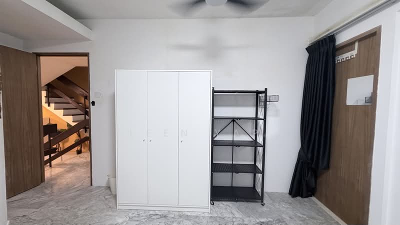 West Coast Gardens, 31 West Coast Lane, Room Rental, 100 sqft, Terraced House For Rent, by Leen Yap, 500173095 - Interior - PropertyGuru.com.sg