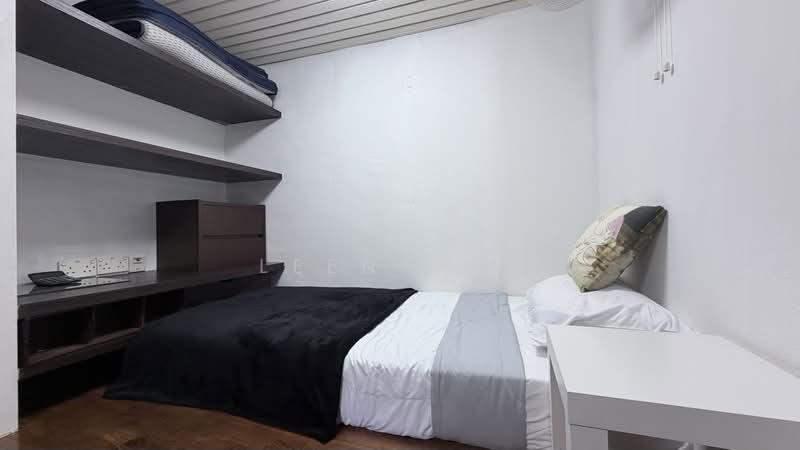 West Coast Gardens, 31 West Coast Place, Room Rental, 95 sqft, Terraced House For Rent, by Leen Yap, 500173111 - Bedroom - PropertyGuru.com.sg