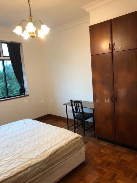 Spring Grove, 53 Grange Road, 2 Bedrooms, 1,210 sqft, Condominium For Rent, by Alan Lim HM, 500173115 - Bedroom - PropertyGuru.com.sg