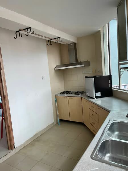 Room for Rent at Dakota/Paya Lebar MRT, , Room Rental, 400 sqft, Apartment For Rent, by Daniel Sng, 500173124 - Kitchen - PropertyGuru.com.sg