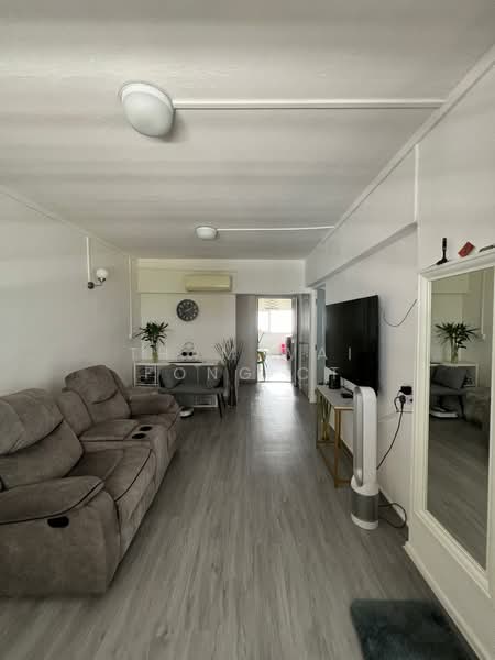 250 Tampines Street 21, 250 Tampines Street 21, 2 Bedrooms, 796 sqft, HDB Flat For Sale, by Tham Wai Fong CT, 500173135 - Living Room - PropertyGuru.com.sg