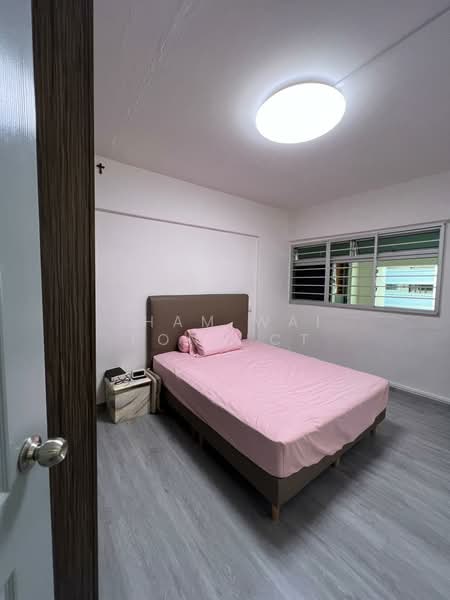 250 Tampines Street 21, 250 Tampines Street 21, 2 Bedrooms, 796 sqft, HDB Flat For Sale, by Tham Wai Fong CT, 500173135 - Bedroom - PropertyGuru.com.sg