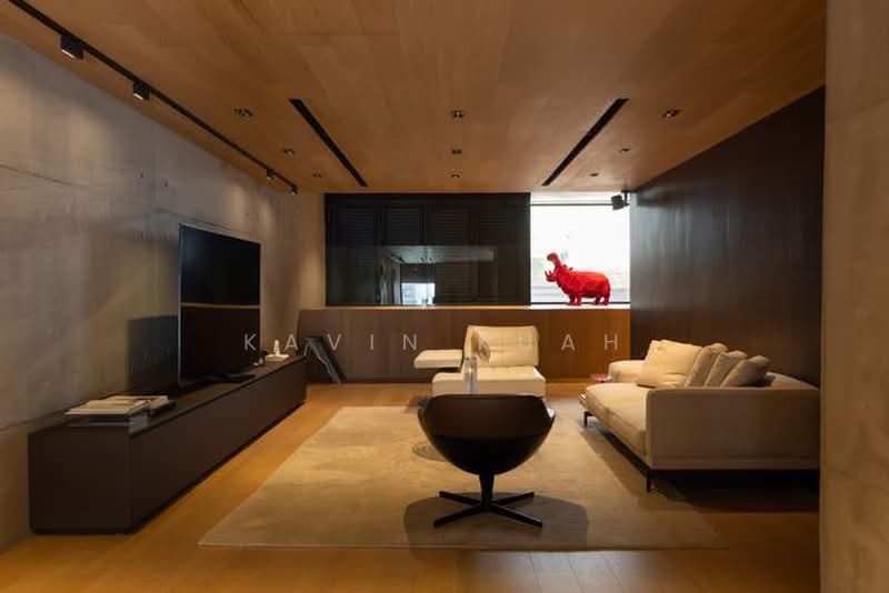 Windsor Park Estate, Windsor Park Road, 6 Bedrooms, 5,000 sqft, Terraced House For Sale, by Kavin Kuah, 500173140 - Living Room - PropertyGuru.com.sg