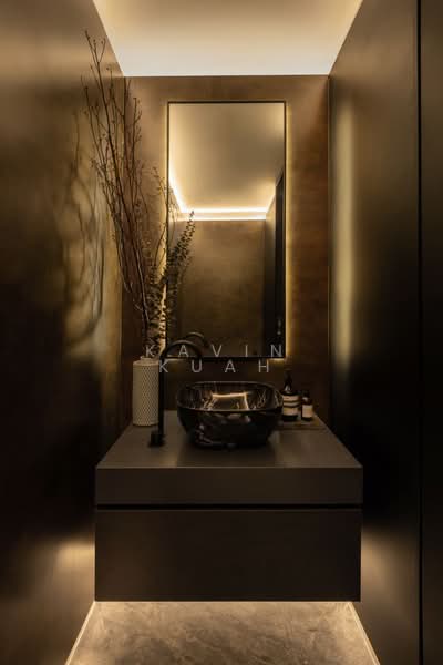 Windsor Park Estate, Windsor Park Road, 6 Bedrooms, 5,000 sqft, Terraced House For Sale, by Kavin Kuah, 500173140 - Bathroom - PropertyGuru.com.sg