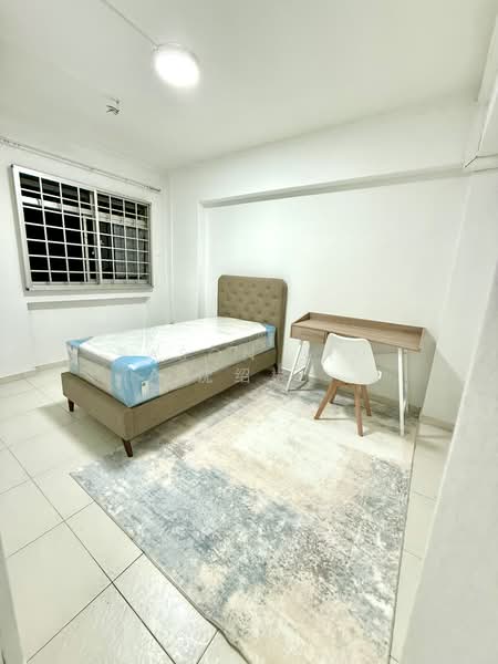 669 Woodlands Ring Road, 669 Woodlands Ring Road, 3 Bedrooms, 926 sqft, HDB Flat For Sale, by Eason Sim 沈绍彬, 500173150 - Common Bedroom 1 - PropertyGuru.com.sg