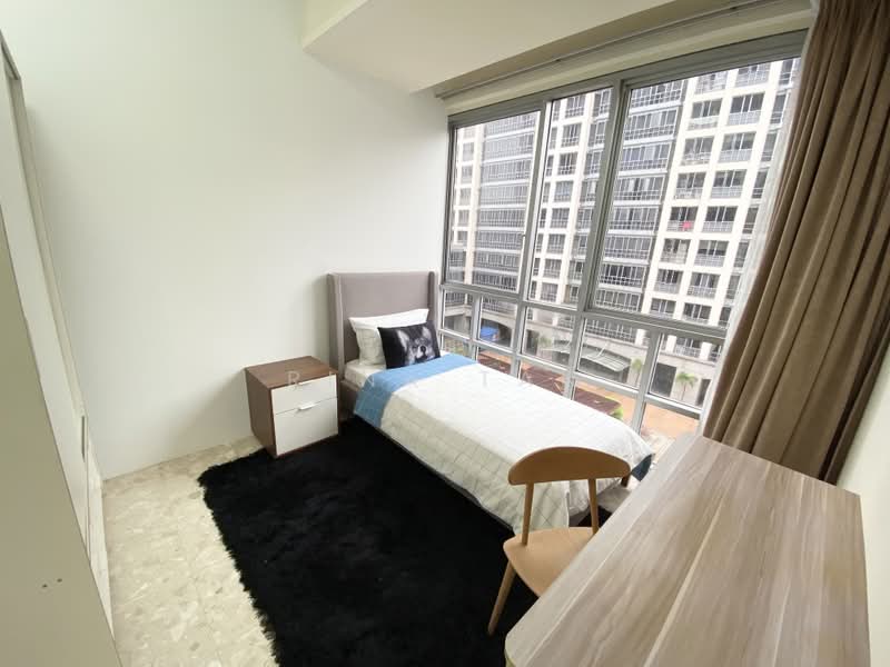 UE Square, 205 River Valley Road, Room Rental, 150 sqft, Apartment For Rent, by Rina Tan, 500173155 - PropertyGuru.com.sg