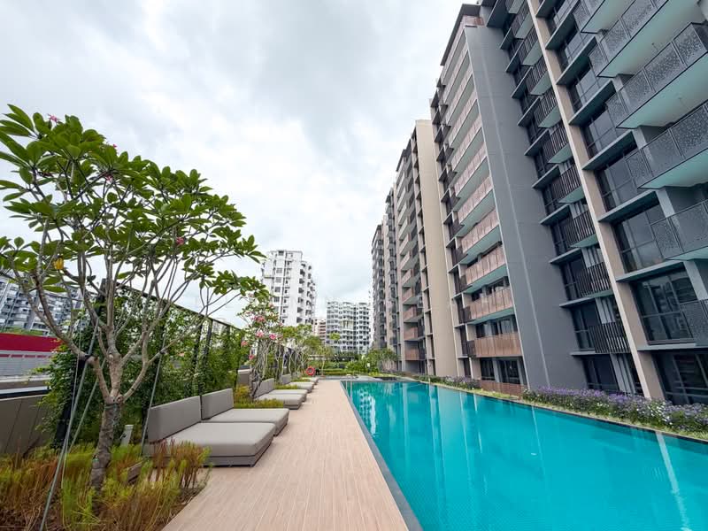 Sceneca Residence, Tanah Merah Kechil Link, 2 Bedrooms, 764 sqft, Condominium For Sale, by Elonn Seah, 500173156 - Pool - PropertyGuru.com.sg