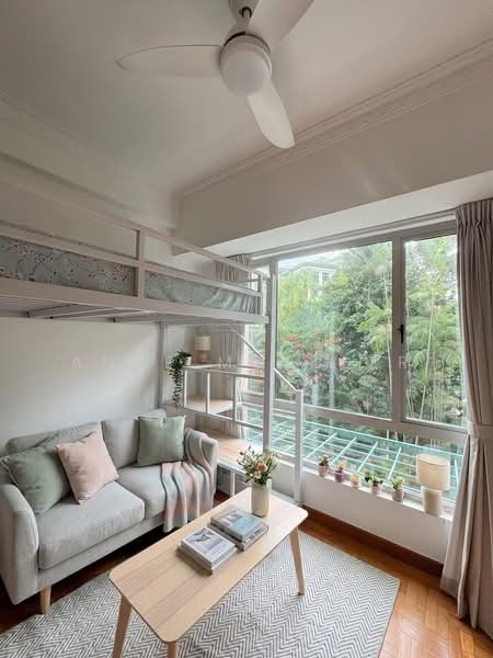 Maple Woods, 985 Bukit Timah Road, 4 Bedrooms, 1,787 sqft, Condominium For Rent, by Anke Moeller, 500173162 - Living Room - PropertyGuru.com.sg