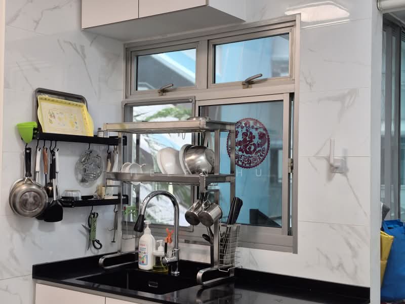 38C Bendemeer Road, 38C Bendemeer Road, 3 Bedrooms, 990 sqft, HDB Flat For Sale, by Helen HU, 500173171 - Kitchen - PropertyGuru.com.sg
