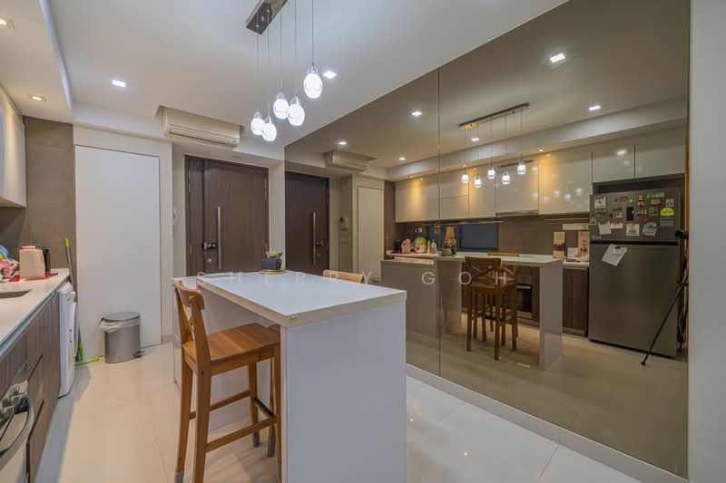 Parc Olympia, 60 Flora Drive, 2 Bedrooms, 861 sqft, Condominium For Sale, by Sherry Goh, 500173181 - Kitchen - PropertyGuru.com.sg