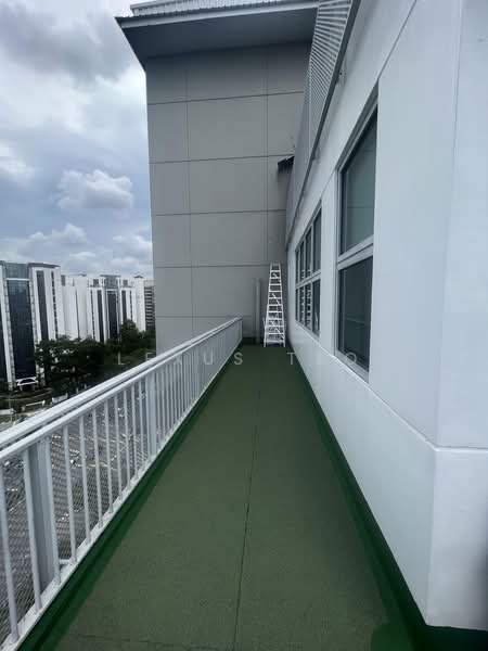 First Centre, 50 Serangoon North Avenue 4, 1,356 sqft, Light Industrial (B1) For Sale, by Lexus Teo, 500173187 - CommercialGuru.com.sg