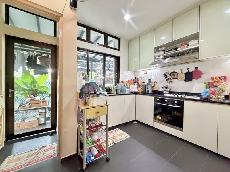 East Bay Gardens, 87 Lorong G Telok Kurau, 4 Bedrooms, 1,711 sqft, Condominium For Sale, by Ryan Ong, 500173198 - Kitchen - PropertyGuru.com.sg