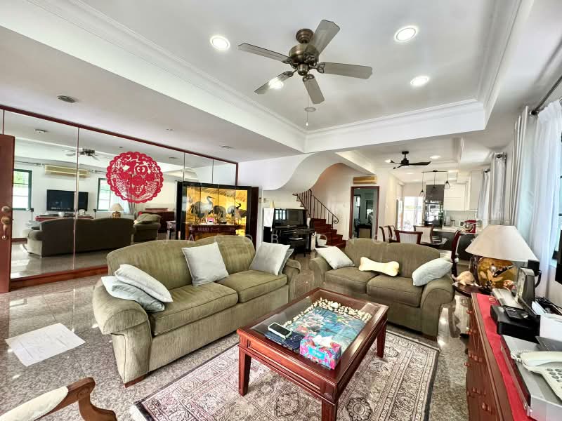 Saint Nicholas View, St. Nicholas View, 6 Bedrooms, 2,800 sqft, Corner Terrace For Sale, by Jacob Ong, 500173199 - Living Room - PropertyGuru.com.sg