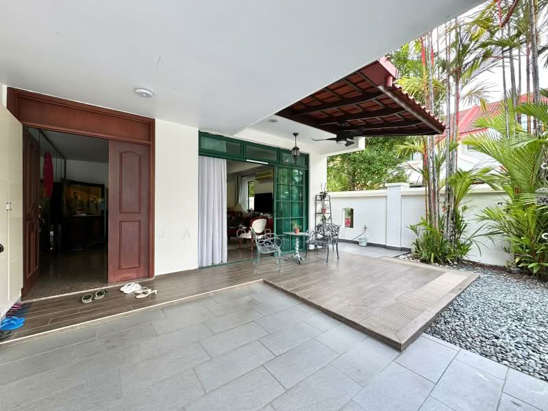 Saint Nicholas View, St. Nicholas View, 6 Bedrooms, 2,800 sqft, Corner Terrace For Sale, by Jacob Ong, 500173199 - Exterior - PropertyGuru.com.sg