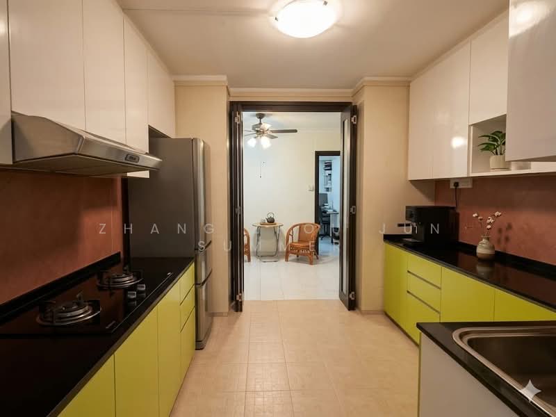 226 Bishan Street 23, 226 Bishan Street 23, 3 Bedrooms, 1,130 sqft, HDB Flat For Sale, by Zhang Zhou Jun Summer, 500173202 - Kitchen - PropertyGuru.com.sg