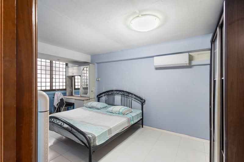 51 Lorong 6 Toa Payoh, 51 Lorong 6 Toa Payoh, 2 Bedrooms, 786 sqft, HDB Flat For Sale, by Charlene Lim (林静龄), 500173204 - Bedroom - PropertyGuru.com.sg
