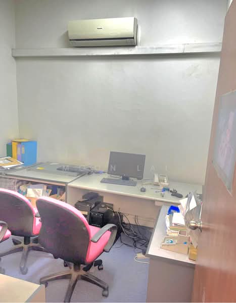 Unity Centre, 51 Bukit Batok Crescent, 915 sqft, Light Industrial (B1) For Sale, by Moon Lai, 500173242 - Study - CommercialGuru.com.sg