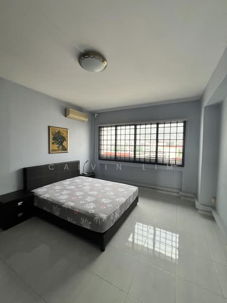 516 Serangoon North Avenue 4, 516 Serangoon North Avenue 4, 4 Bedrooms, 1,572 sqft, HDB Flat For Sale, by Calvin Lim, 500173273 - Bedroom - PropertyGuru.com.sg