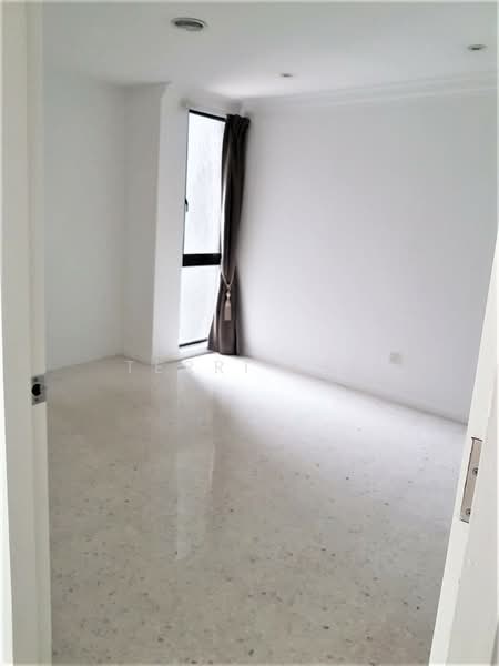 Cairnhill Plaza, 53 Cairnhill Road, Orchard / River Valley, 3 Bedrooms, 2,293 sqft, Apartment For Rent, by Terri Lee, 500173302 - Interior - PropertyGuru.com.sg