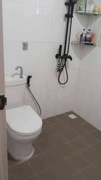 261 Toa Payoh Apex, 261 Toa Payoh East, Room Rental, 120 sqft, HDB Flat For Rent, by Steven Choo, 500173322 - Bathroom - PropertyGuru.com.sg