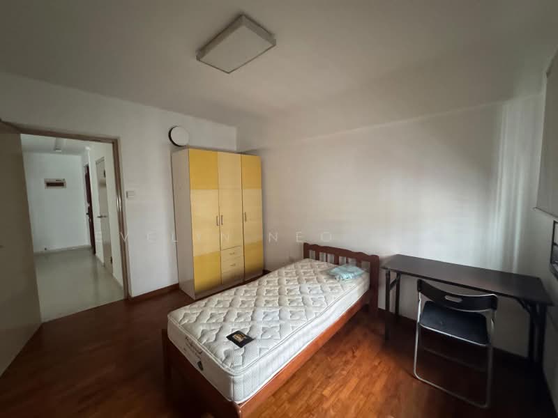 63 Teban Gardens Road, 63 Teban Gardens Road, 3 Bedrooms, 1,238 sqft, HDB Flat For Rent, by Evelyn Neo 梁慧雯, 500173323 - Bedroom - PropertyGuru.com.sg