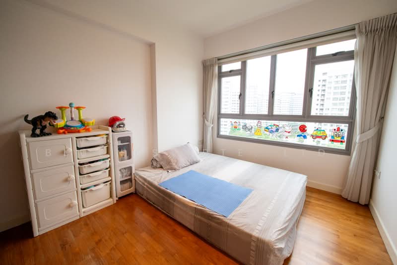 272D Punggol Walk, 272D Punggol Walk, 3 Bedrooms, 1,001 sqft, HDB Flat For Sale, by CLARENCE LIANG, 500173325 - Bedroom - PropertyGuru.com.sg