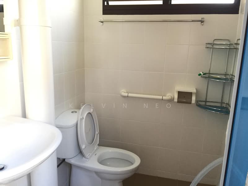 332 Ang Mo Kio Avenue 1, 332 Ang Mo Kio Avenue 1, 2 Bedrooms, 882 sqft, HDB Flat For Rent, by Kelvin Neo, 500173335 - PropertyGuru.com.sg