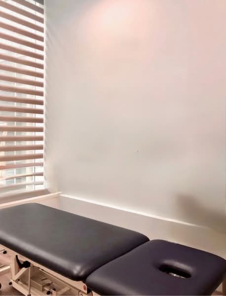 Square 2, 10 Sinaran Drive, 689 sqft, Medical For Rent, by Ssharon Loh, 500173336 - CommercialGuru.com.sg