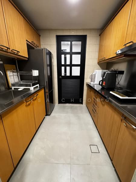 Simei Green Condominium, 1 Simei Street 4, Room Rental, 110 sqft, Condominium For Rent, by Lisa Cheong, 500173343 - Kitchen - PropertyGuru.com.sg