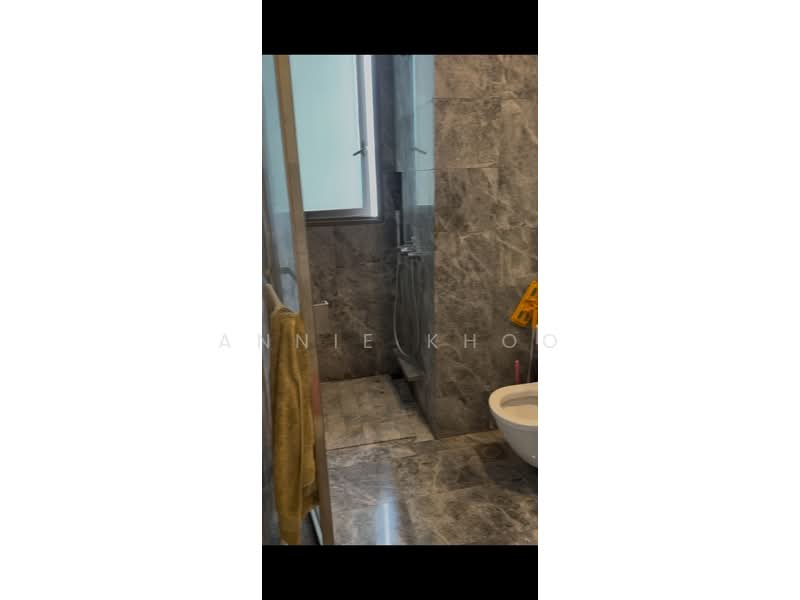 Skyline Residences, 610 Telok Blangah Road, 1 Bedroom, 484 sqft, Condominium For Sale, by Annie Khoo, 500173351 - Bathroom - PropertyGuru.com.sg