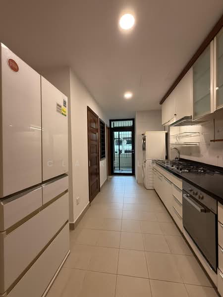 The Draycott, 58 Draycott Park, 2 Bedrooms, 1,313 sqft, Condominium For Rent, by Claire Loh, 500173353 - Kitchen - PropertyGuru.com.sg