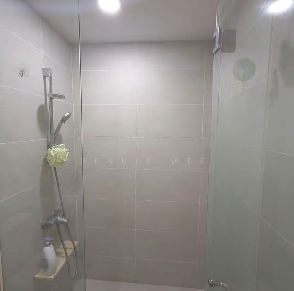 The Lakefront Residences, 48 Lakeside Drive, 1 Bedroom, 495 sqft, Condominium For Rent, by Dennis Wee, 500173355 - Bathroom - PropertyGuru.com.sg