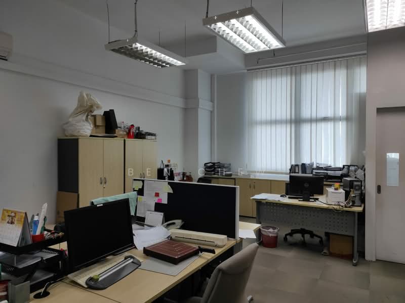 Tradehub 21, 18 Boon Lay Way, 1,518 sqft, Light Industrial (B1) For Sale, by Ben Chew, 500173357 - Interior - CommercialGuru.com.sg
