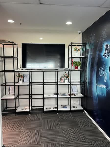 Vertex, 33 Ubi Avenue 3, 1,464 sqft, Light Industrial (B1) For Rent, by Ssharon Loh, 500173362 - CommercialGuru.com.sg