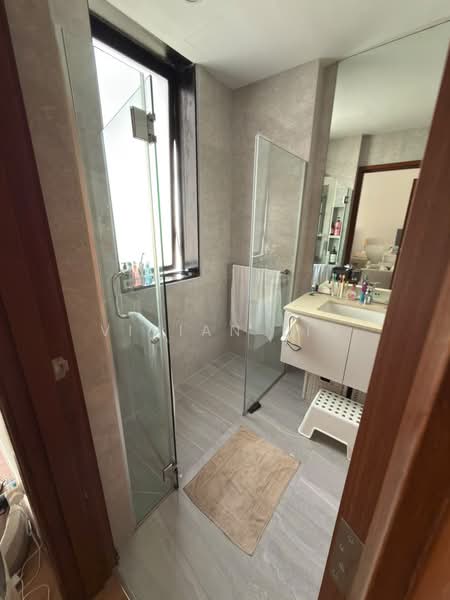 Seasons Park, 491 Yio Chu Kang Road, 2 Bedrooms, 1,066 sqft, Condominium For Rent, by Vivian Liu, 500173393 - Bathroom - PropertyGuru.com.sg