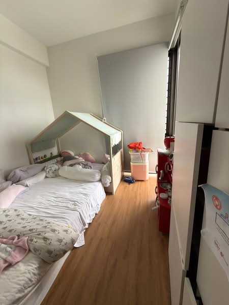 Seasons Park, 491 Yio Chu Kang Road, 2 Bedrooms, 1,066 sqft, Condominium For Rent, by Vivian Liu, 500173393 - Bedroom - PropertyGuru.com.sg