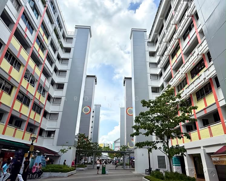 505 Tampines Central 1, 505 Tampines Central 1, 3 Bedrooms, 1,108 sqft, HDB Flat For Sale, by Edward Teng Ngee Ann, 500173397 - Exterior - PropertyGuru.com.sg