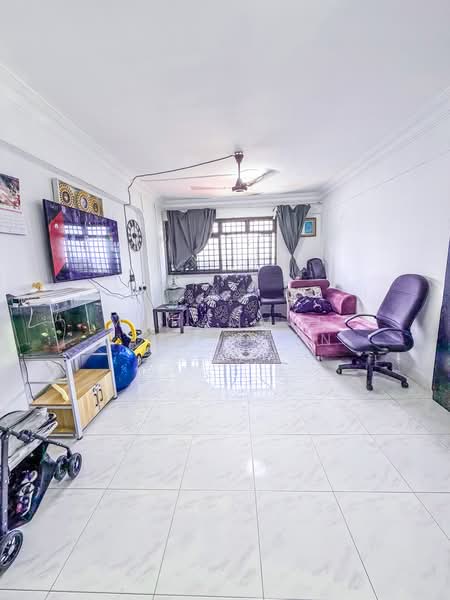 51 Sims Drive, 51 Sims Drive, 3 Bedrooms, 1,259 sqft, HDB Flat For Sale, by Mohammed Fiajudeen, 500173398 - Living Room - PropertyGuru.com.sg