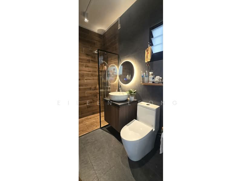419A Northshore Drive, 419A Northshore Drive, 3 Bedrooms, 1,012 sqft, HDB Flat For Sale, by Eileen Leong, 500173401 - Bathroom - PropertyGuru.com.sg