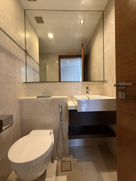 Rare High Floor Sea View Loft Unit Tanjong Pagar CIty Living, , 2 Bedrooms, 1,109 sqft, Apartment For Sale, by CD Sung, 500173408 - Bathroom - PropertyGuru.com.sg