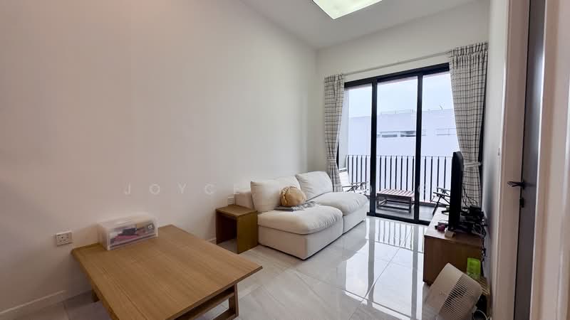 Rezi 24, 39 Lorong 24 Geylang, 1 Bedroom, 495 sqft, Condominium For Sale, by Joyce M Wong, 500173411 - Living Room - PropertyGuru.com.sg
