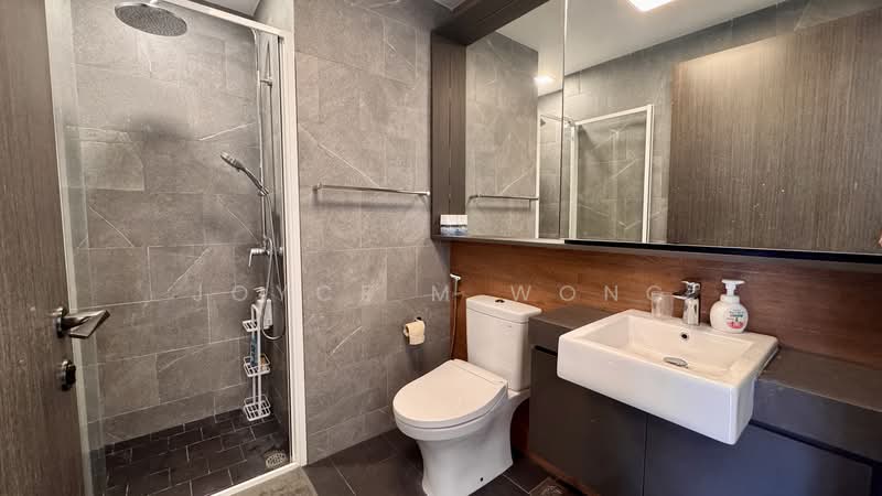 Rezi 24, 39 Lorong 24 Geylang, 1 Bedroom, 495 sqft, Condominium For Sale, by Joyce M Wong, 500173411 - Bathroom - PropertyGuru.com.sg